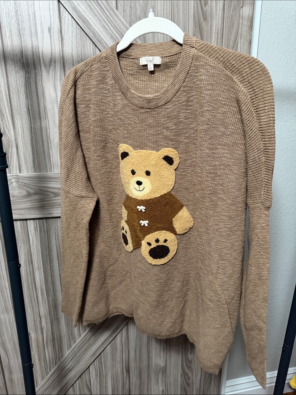 Easel Los Angeles Teddy Bear Sweater Brown Size Medium